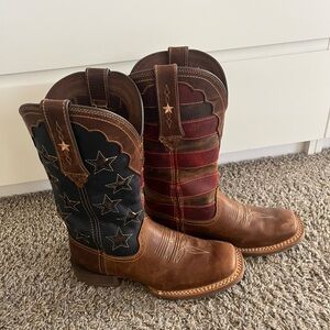 Size 7 Women’s Durango USA Western Boots